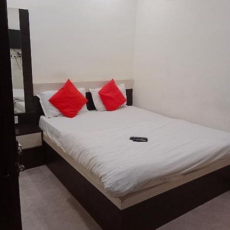 Hotel Nahta Palace Ujjain Luaran gambar